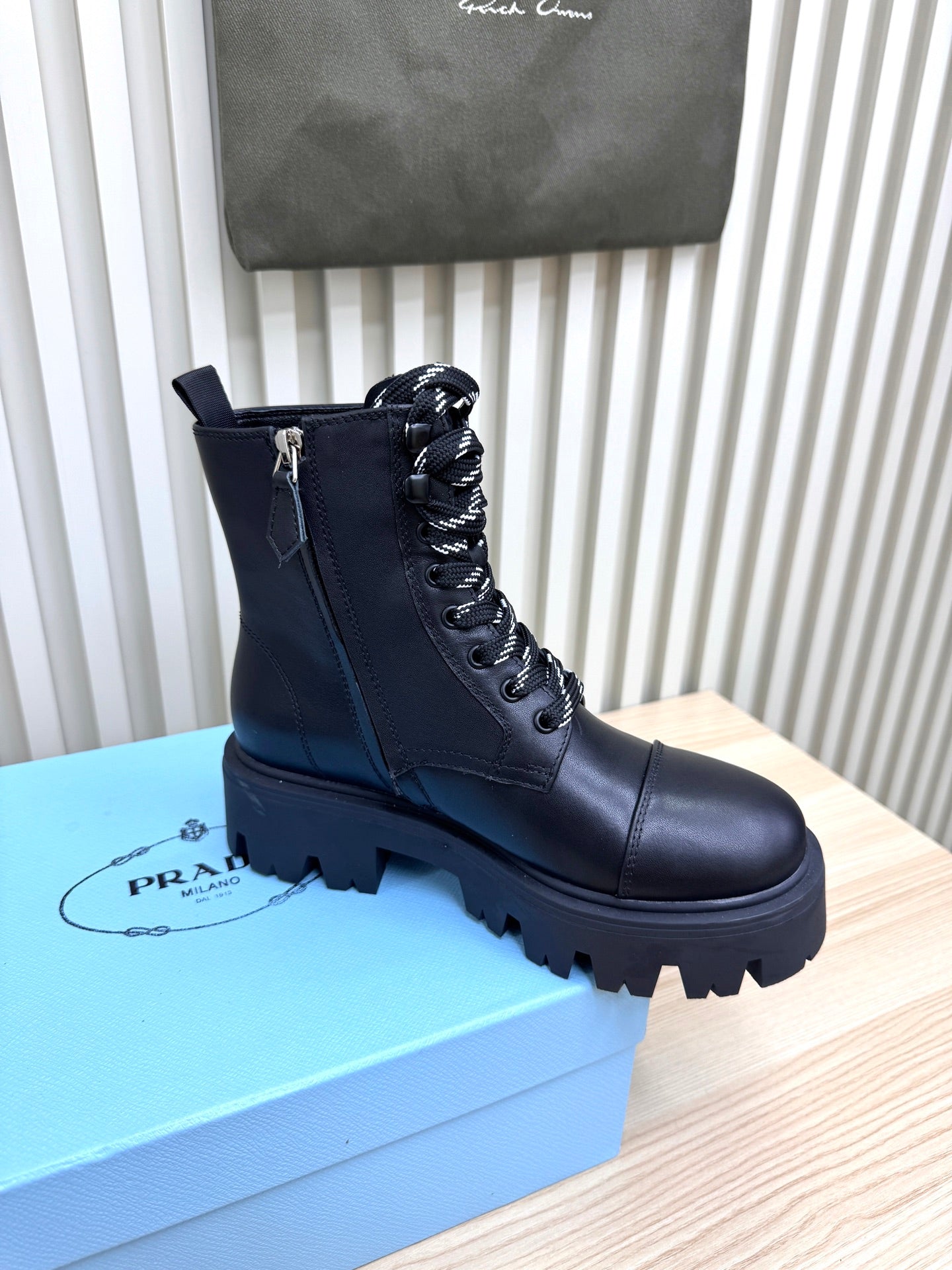 PRA Martin boots black c443670