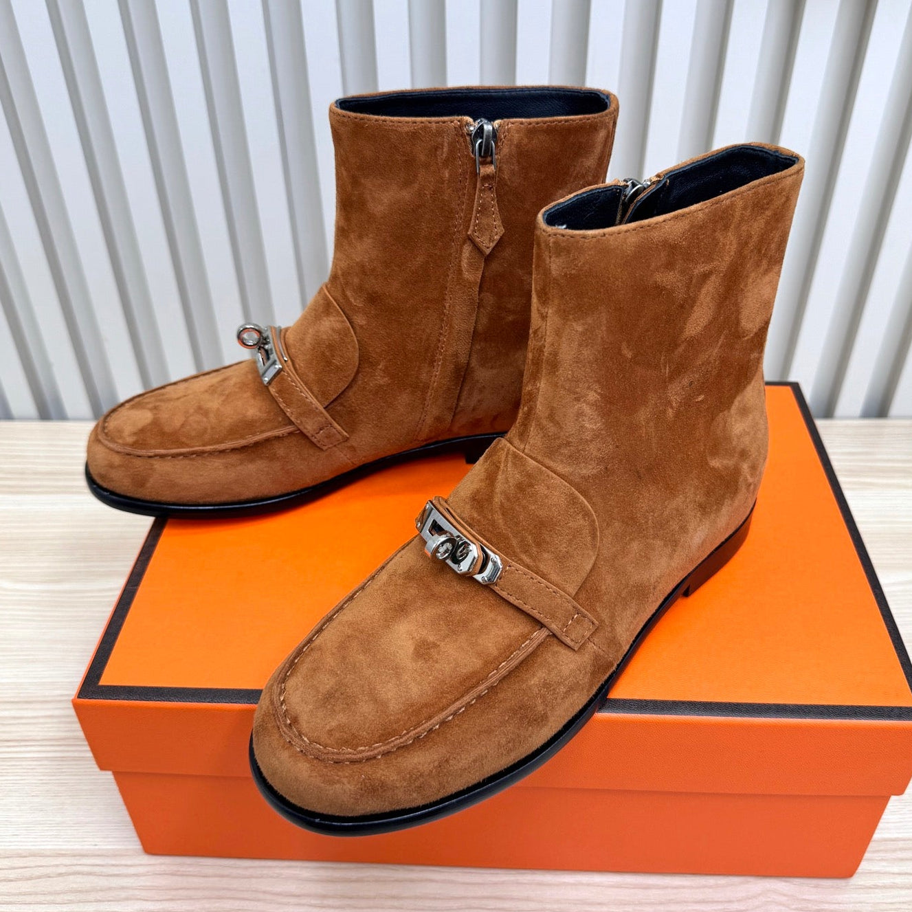 HM 25 Kelly Buckle Ankle Boots Rich Brown Silver Suede 513082