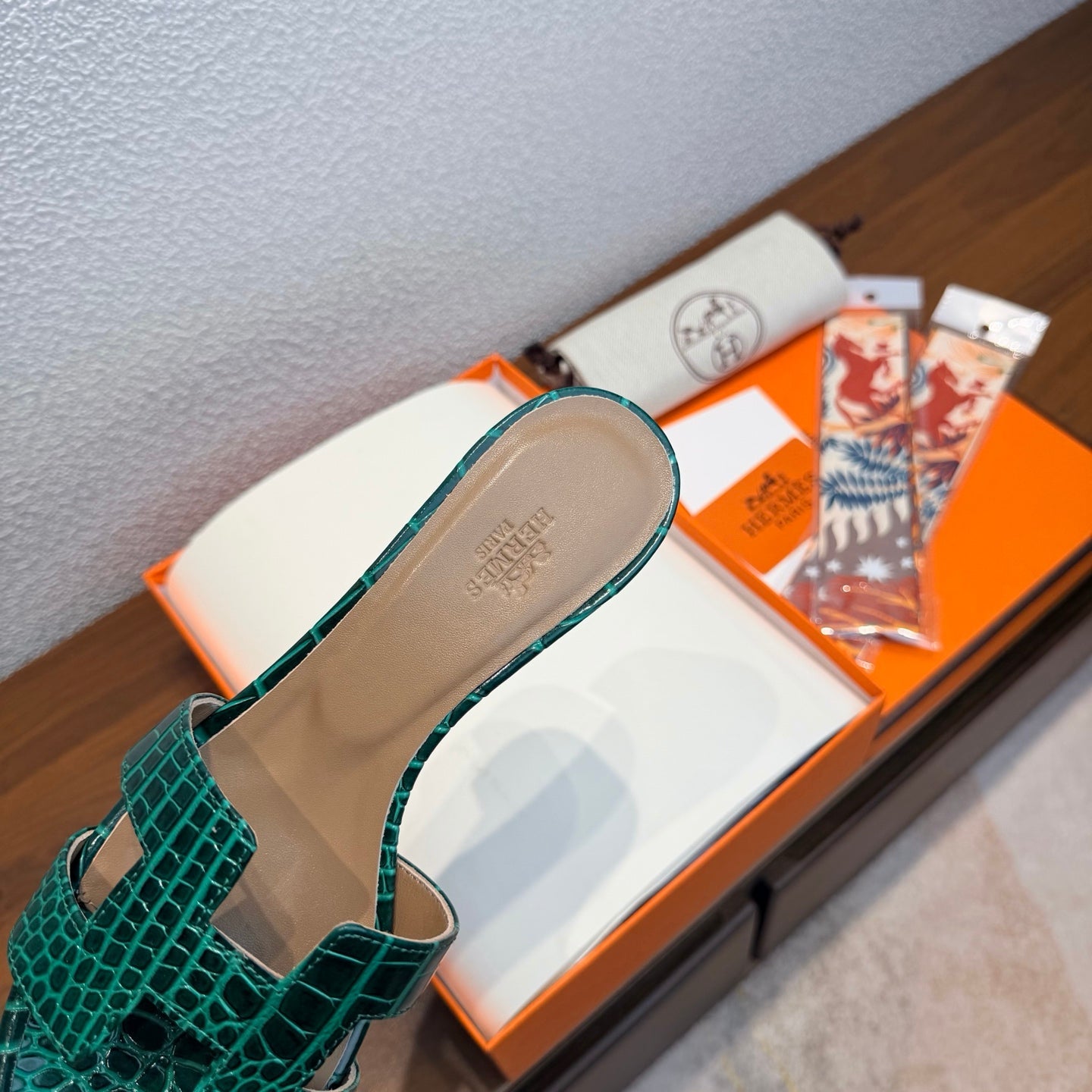 HM Oasis Sandals 4.5cm Teal Green Embossed Calfskin 707106