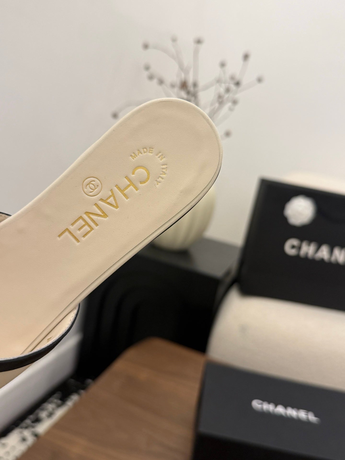 Chanel 2026 Mule Sandal White Black Cowhide