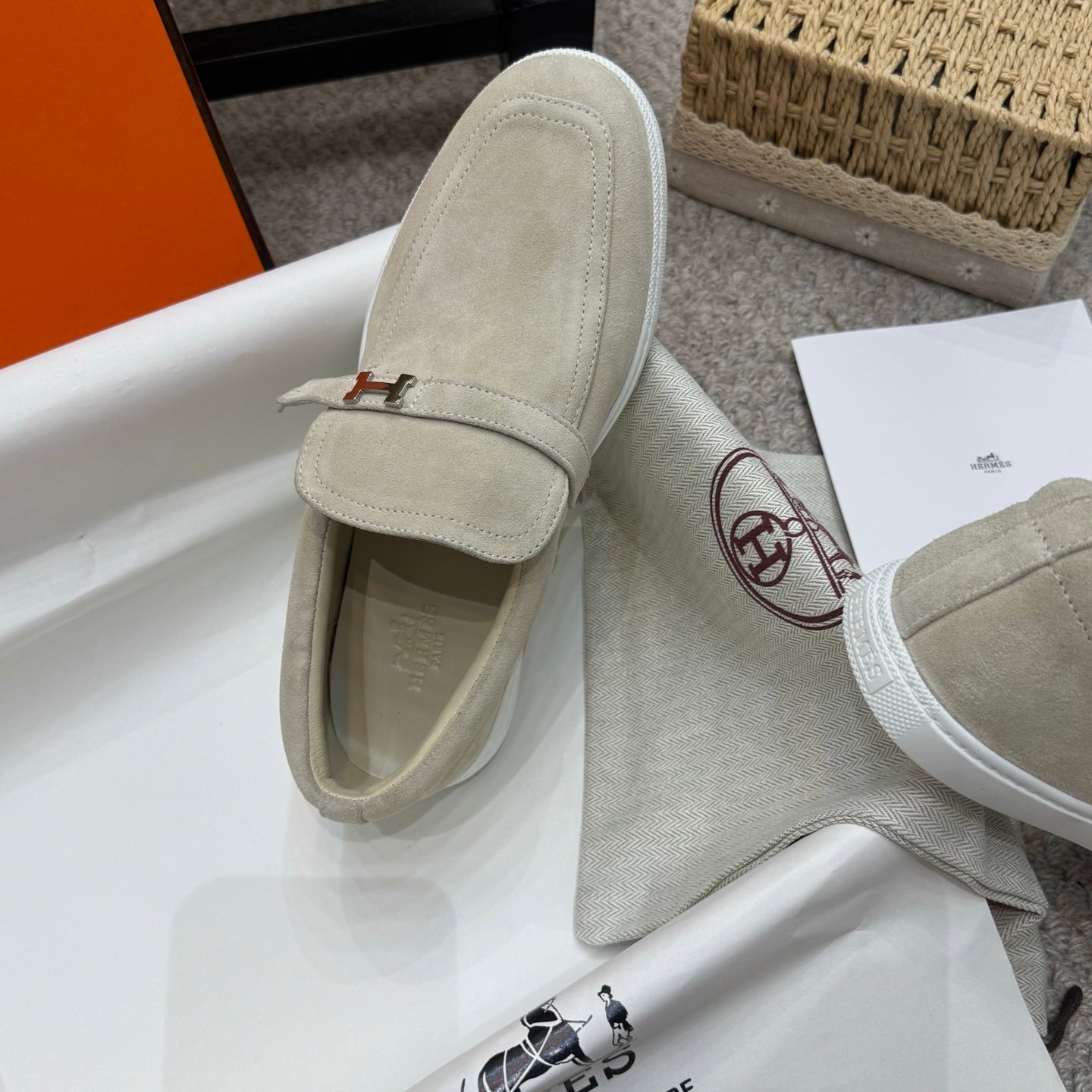 HM Job Loafers Taupe Suede 523217