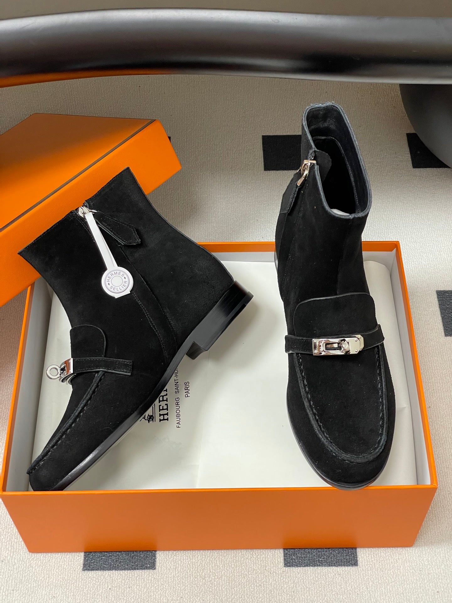 HM Short Boots 25mm Kelly Buckle Black Suede