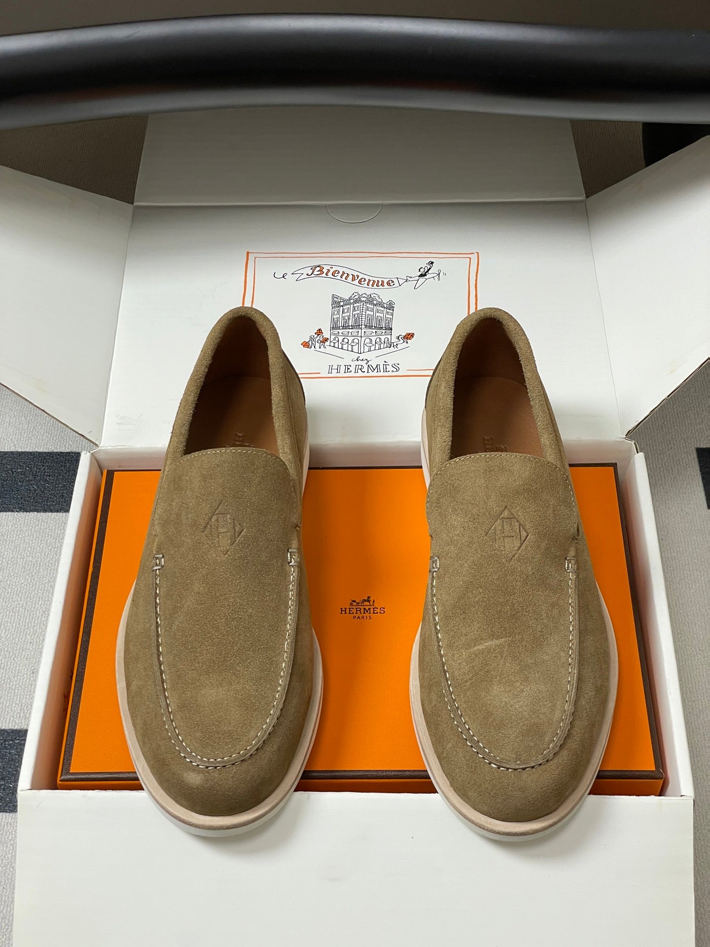 HM Low Loafers Dark Khahi Suede 593669