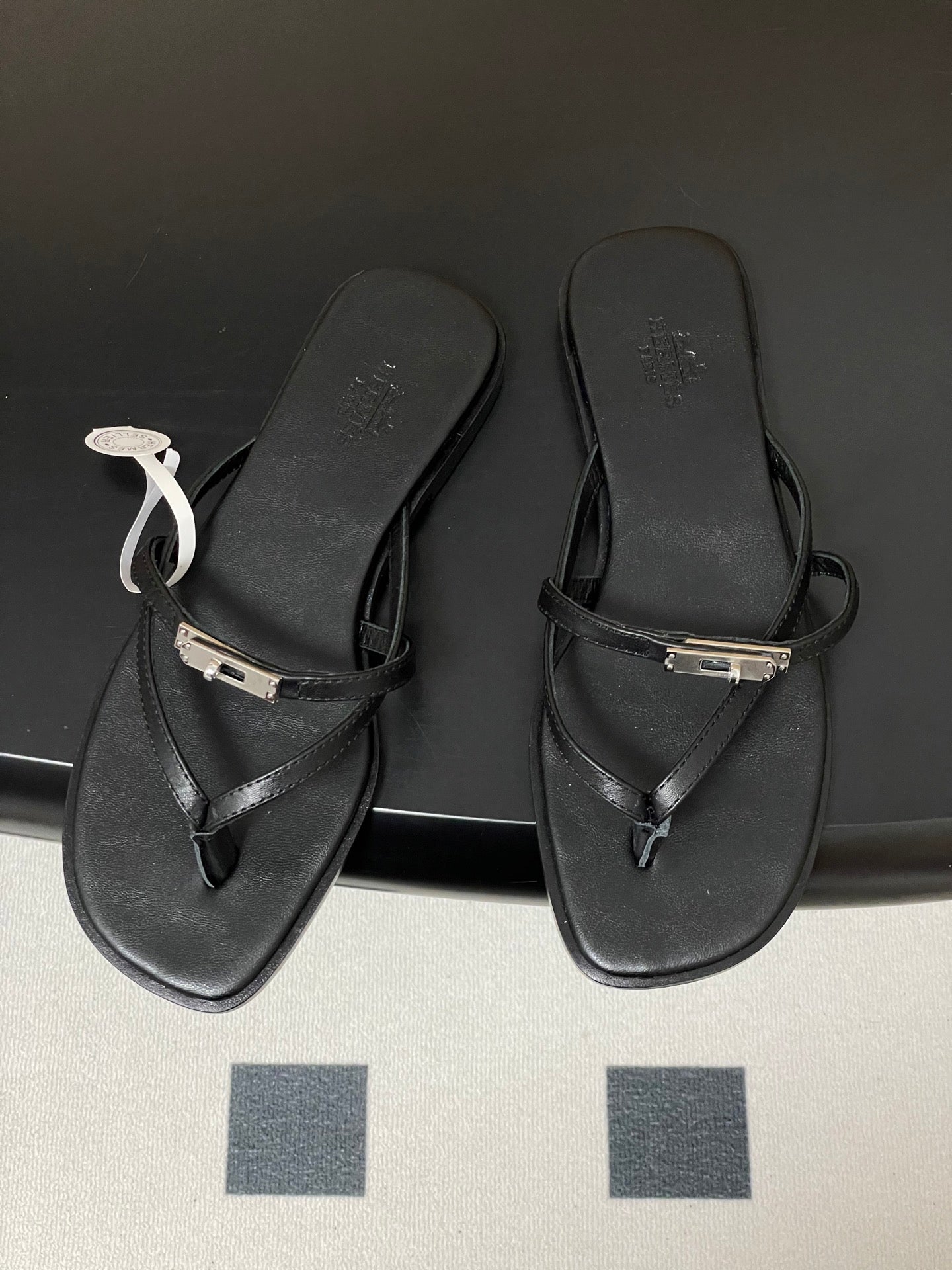 HM Miss Sandal Black Calfskin 593795
