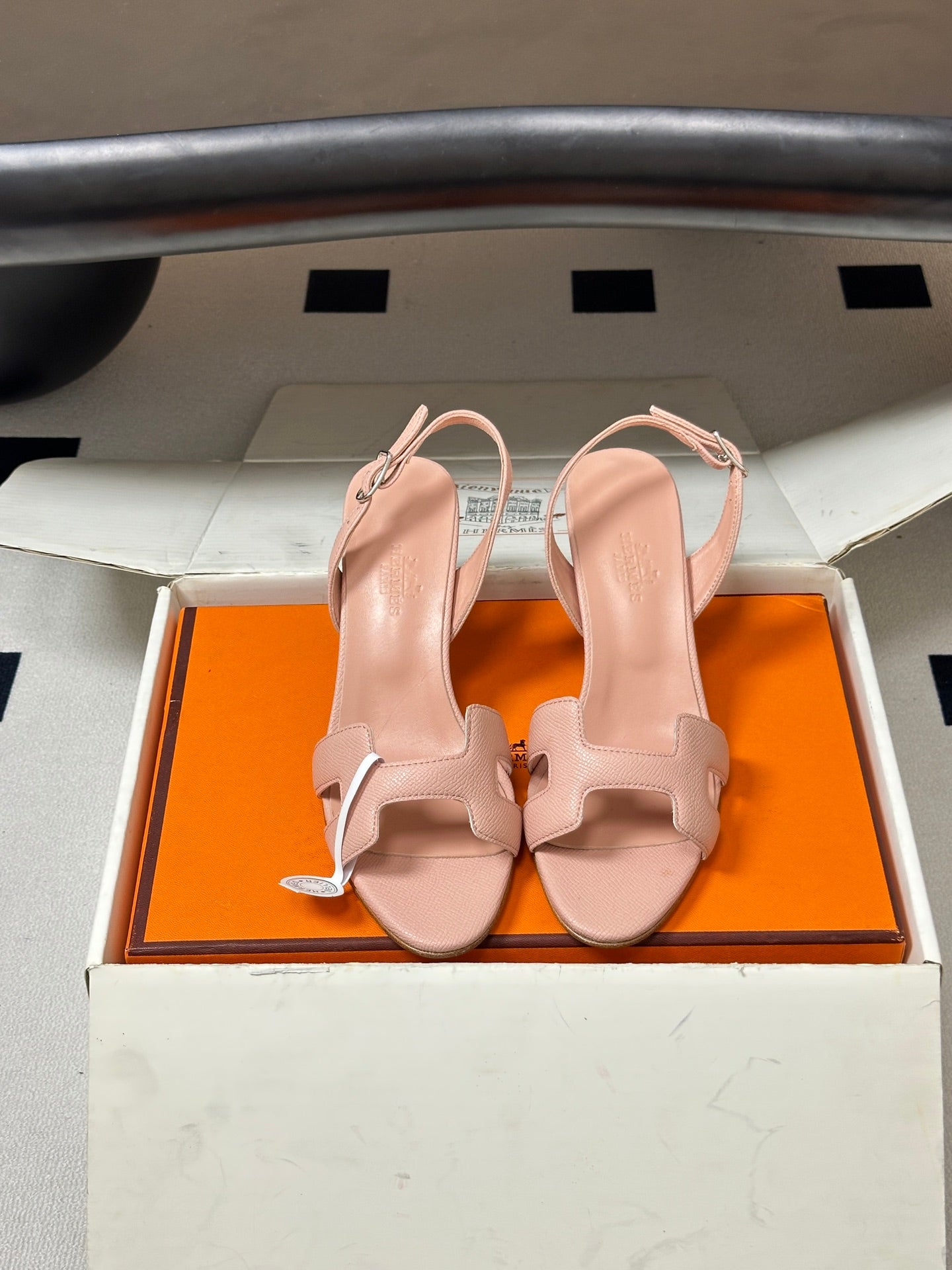 HM Holy Sandal Light Pink Cowhide 835004