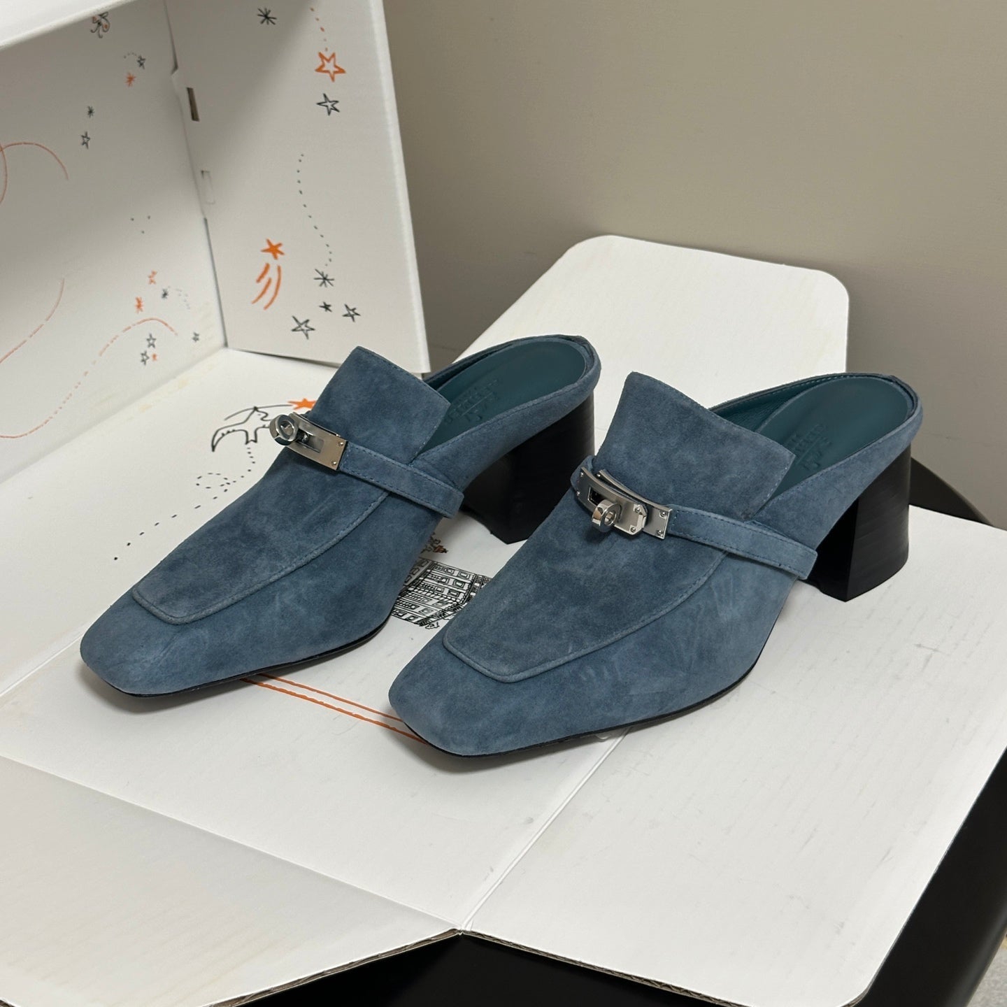 HM Blossom Mule 65mm Stale Blue Suede 902905