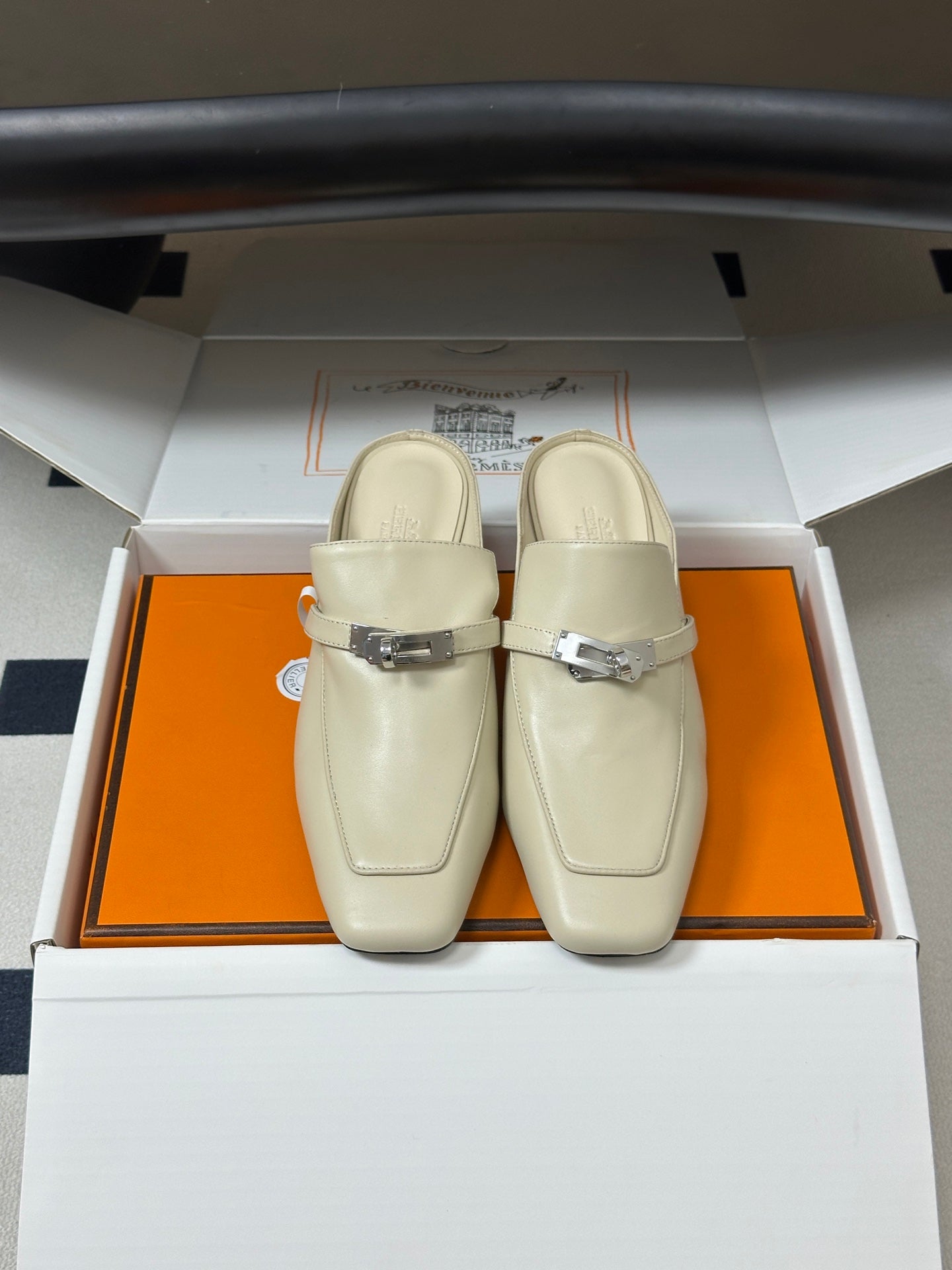 HM Blossom Mule 65mm Beige Sheepskin 902908