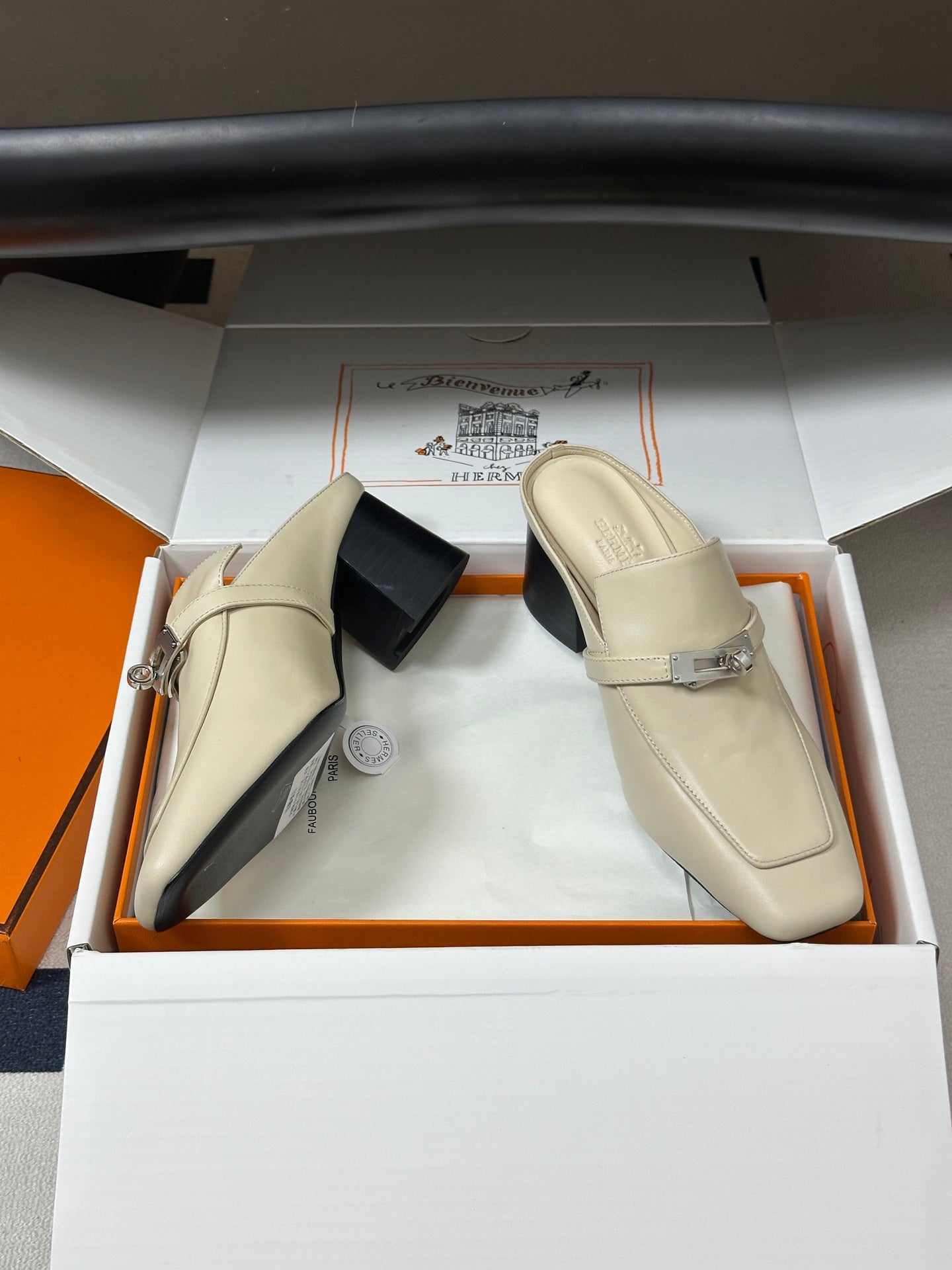 HM Blossom Mule 65mm Beige Sheepskin 902908
