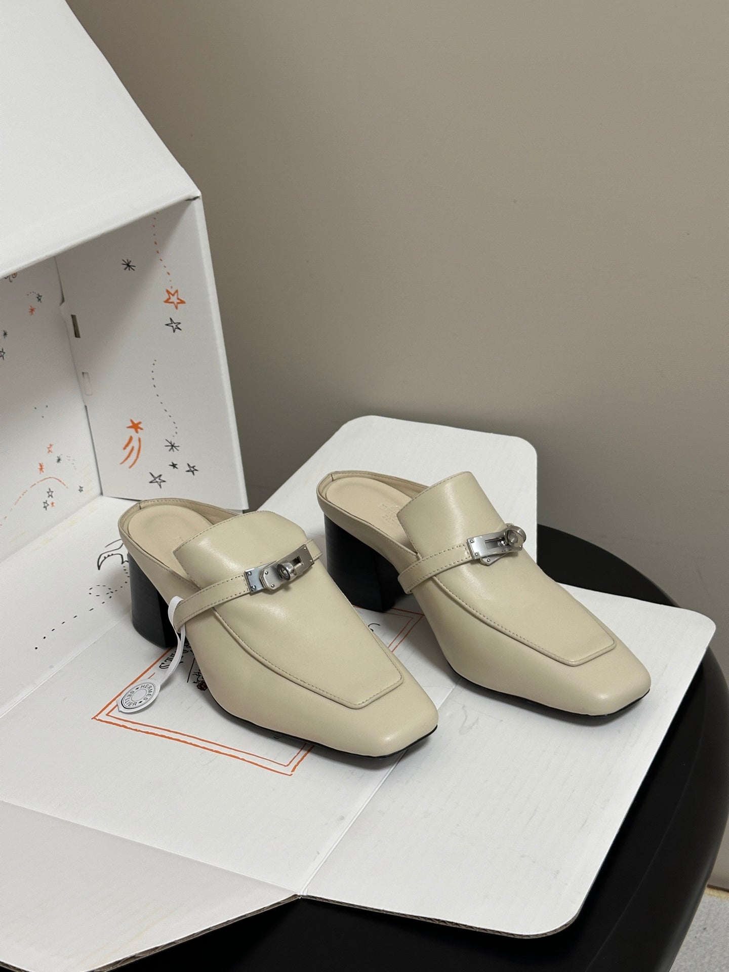 HM Blossom Mule 65mm Beige Sheepskin 902908