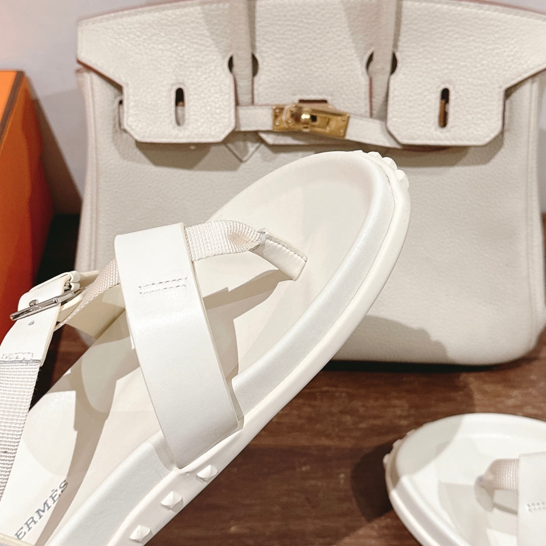 HM Inboard Sandals White Canvas Leather 849582