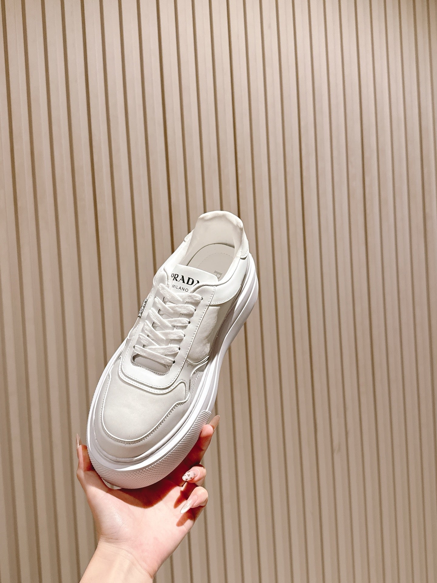 PRA 25s Low-Top Sneakers White Leather & Fabric 449696