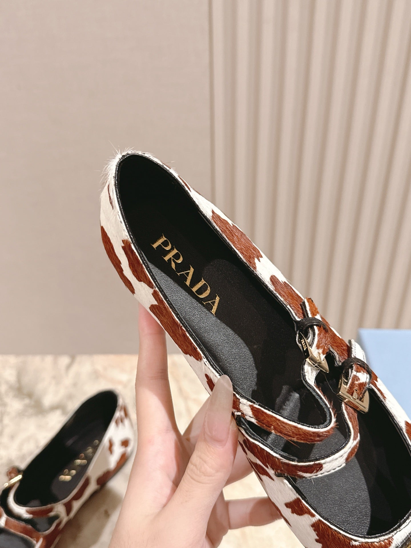 PRA 25s Ballet Flats with Small Buckle Brown White Cow Printed Calf-hair 449702
