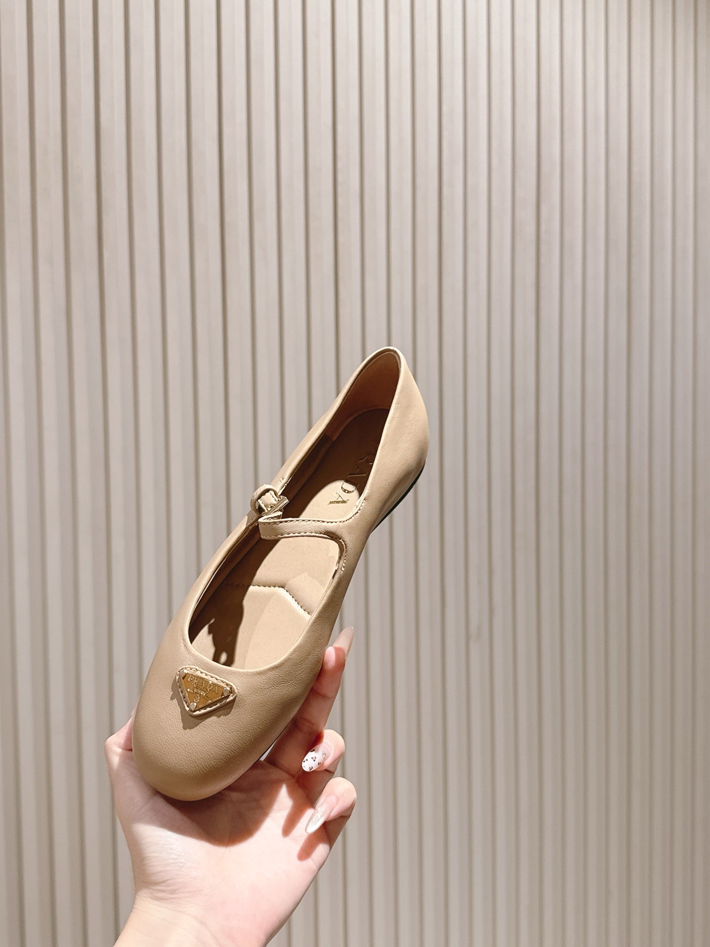 PRA 25s Ballet Flats with Small Buckle Beige Cowhide 449713