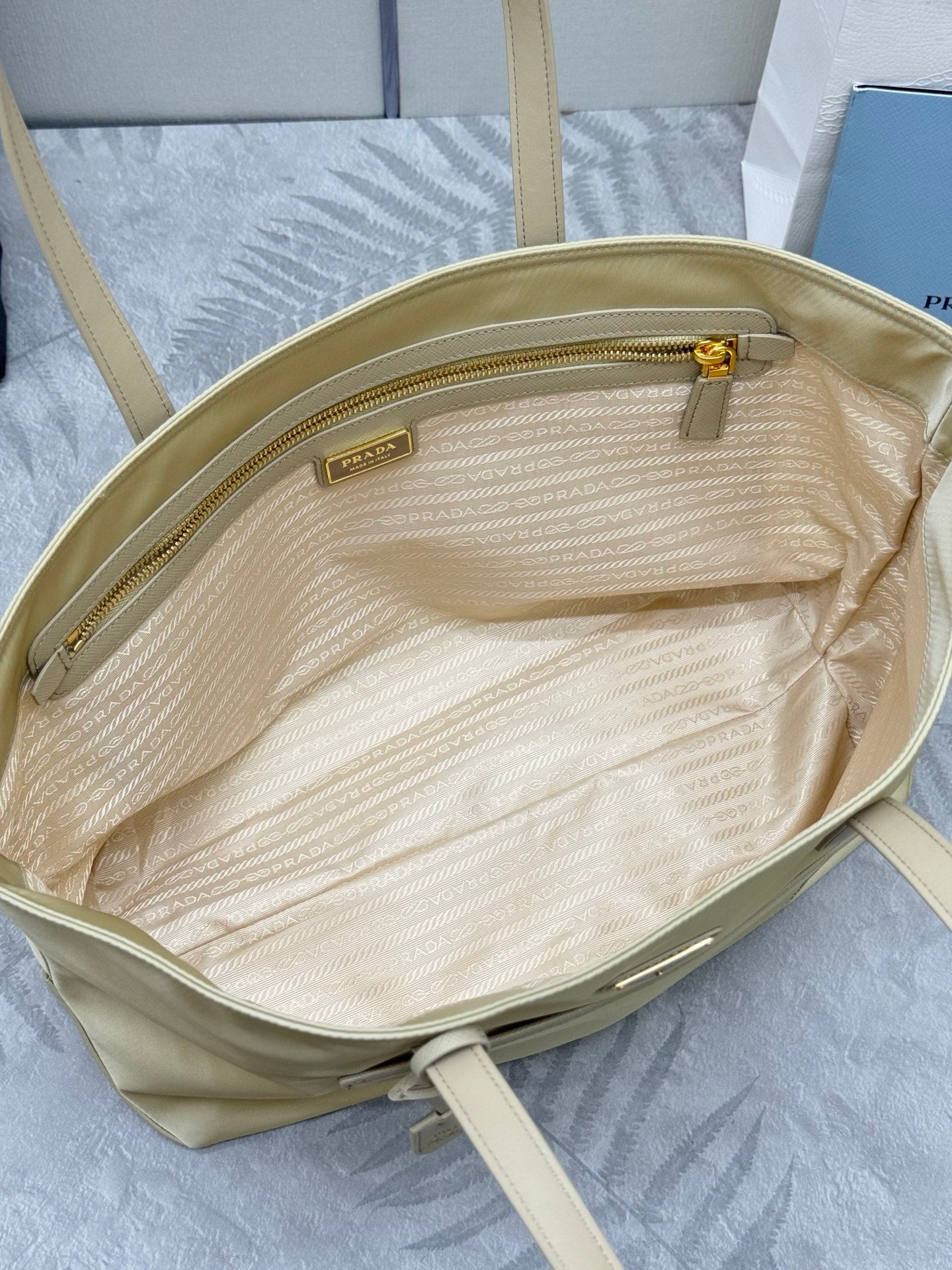 Prada Re-Edition 1978 Tote Bag 35cm Desert Beige Re-Nylon& Saffiano Leather