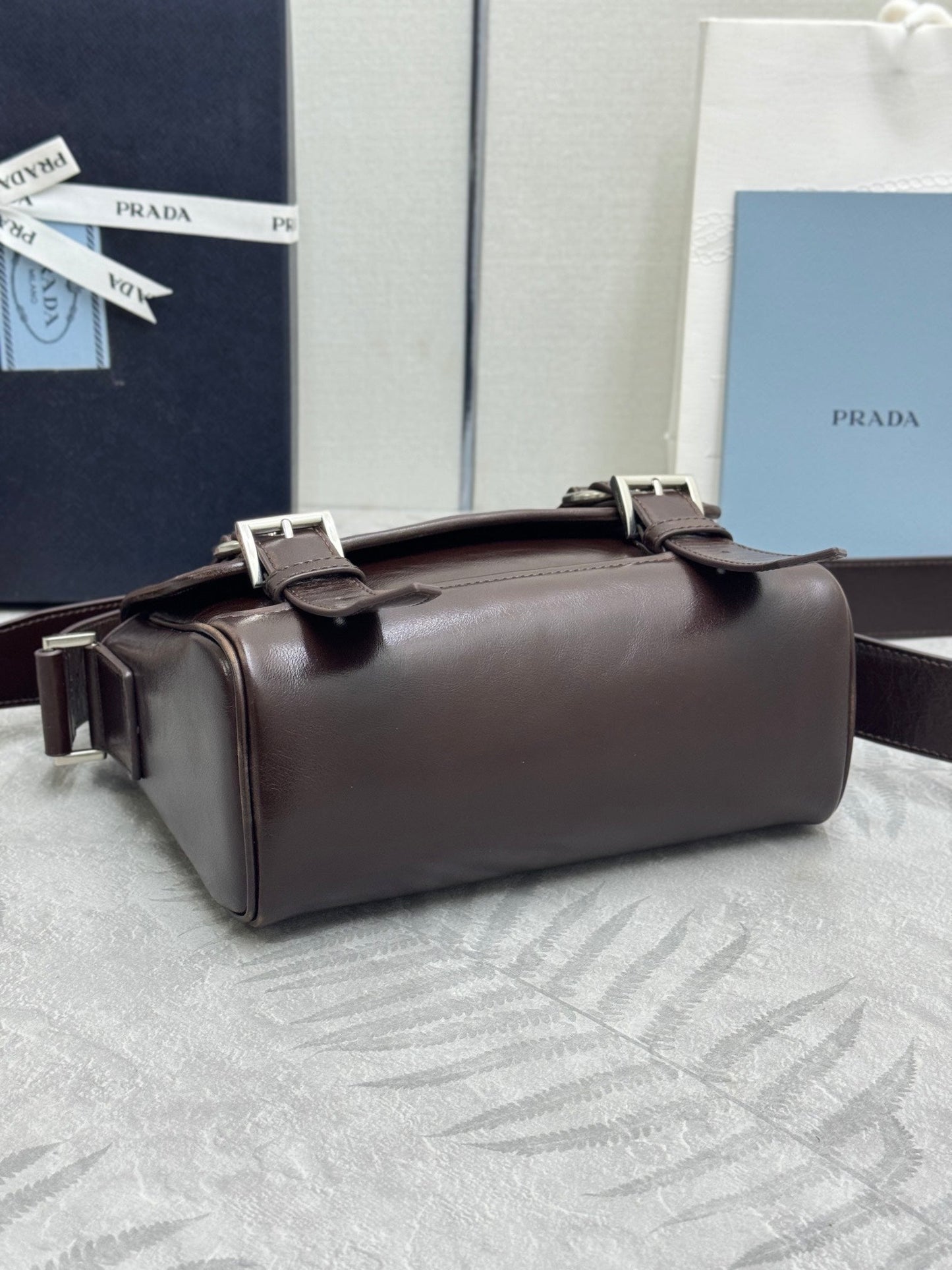 Prada 25AW Men's Saddle Bag 22 Coffee Leather