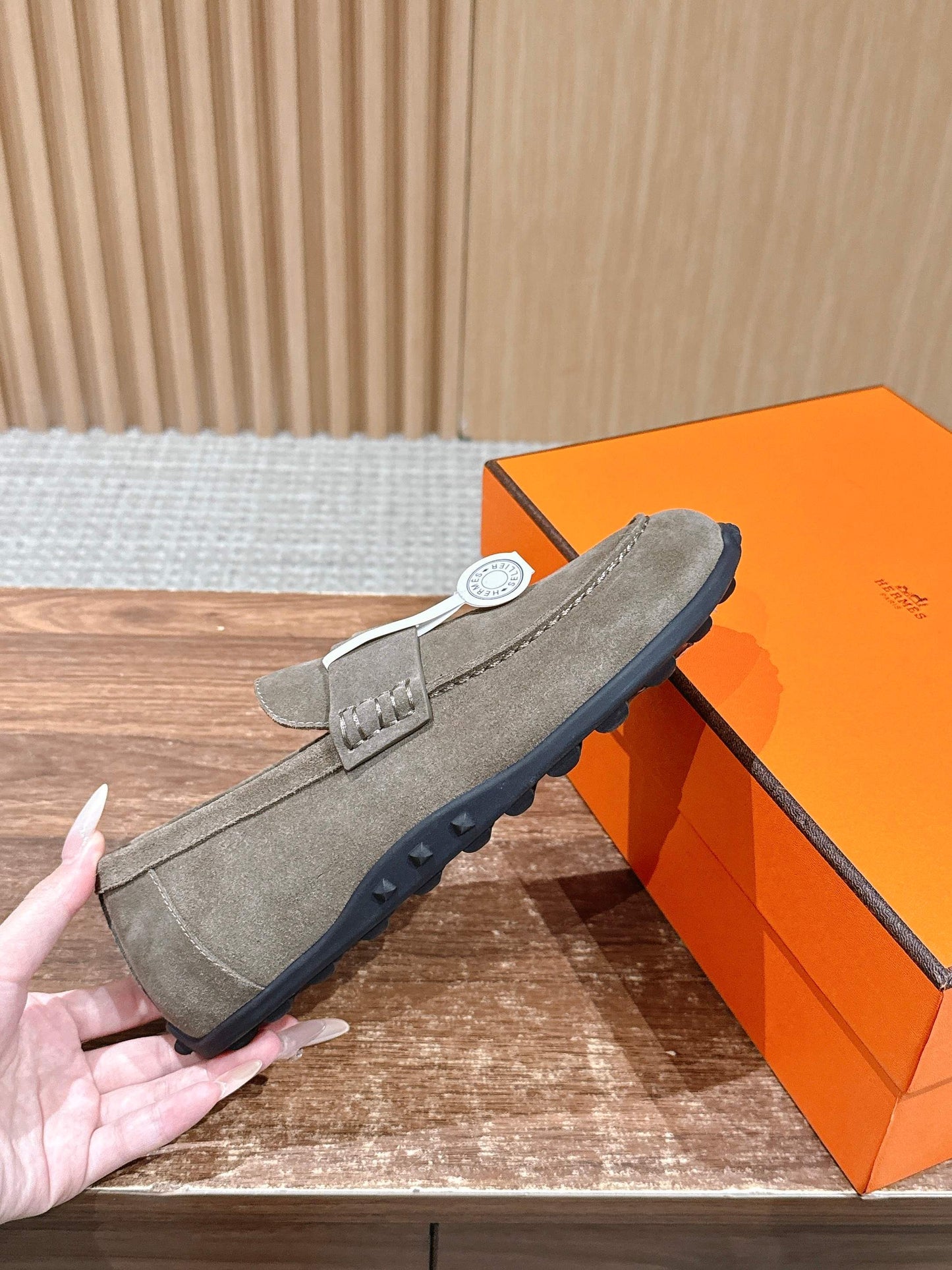 HM Lazy Loafers Warm Taupe Suede 553762