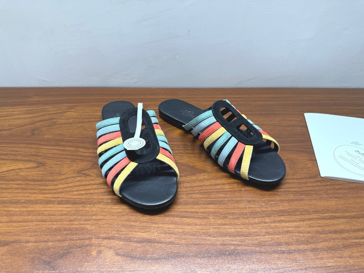 HM Noria Sandals Black Colorful Suede 849481