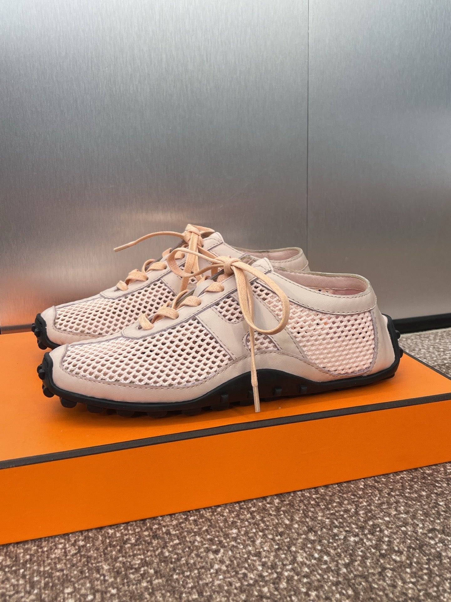 HM Kiga Sneaker In Light Pink Crochet Knit And Calfskin