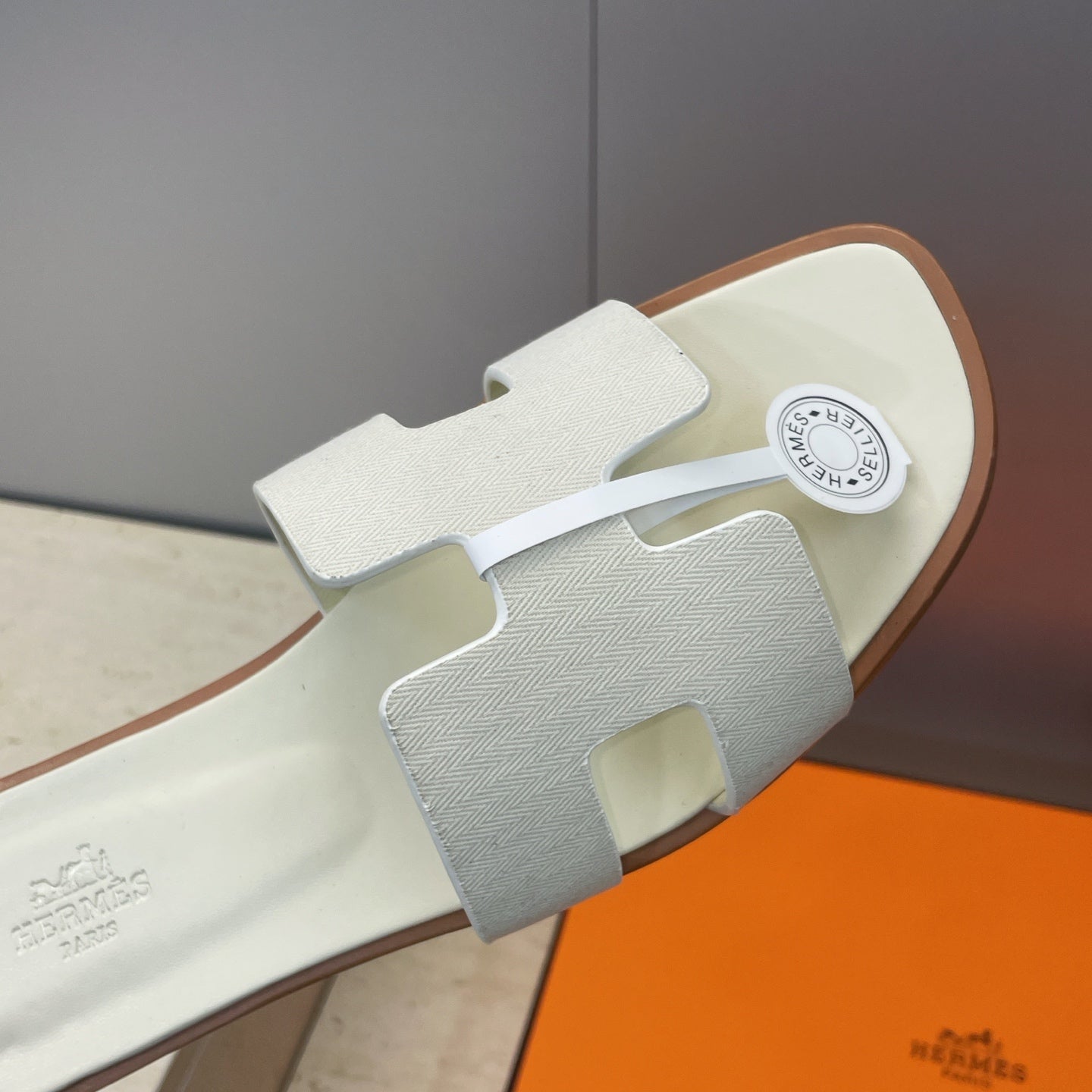 HM 26ss Oran Sandals White Calfskin 607238