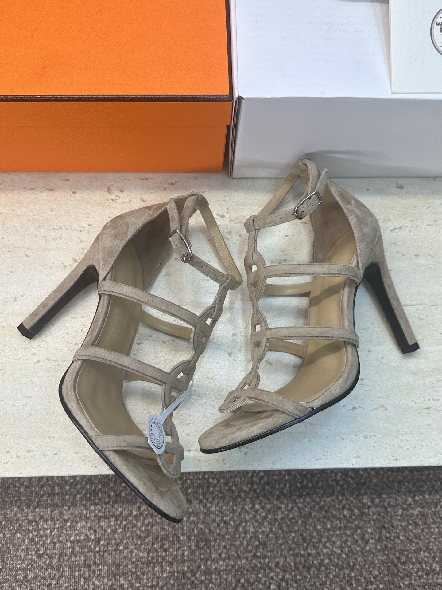 HM 26ss High Heels Sandals 95 Beige Suede 633224