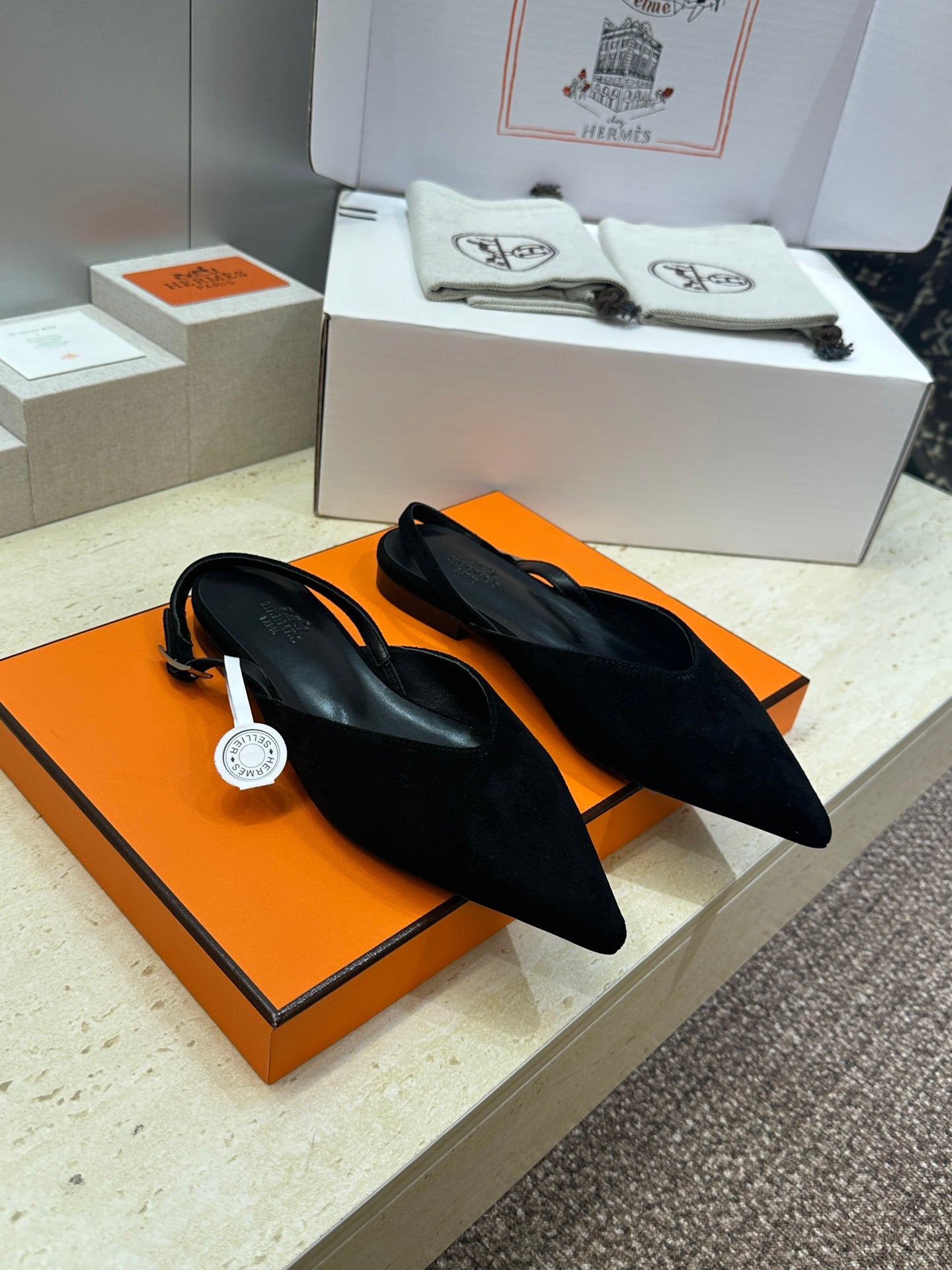 HM Nicoletta Slingback Flat Black Suede 830183