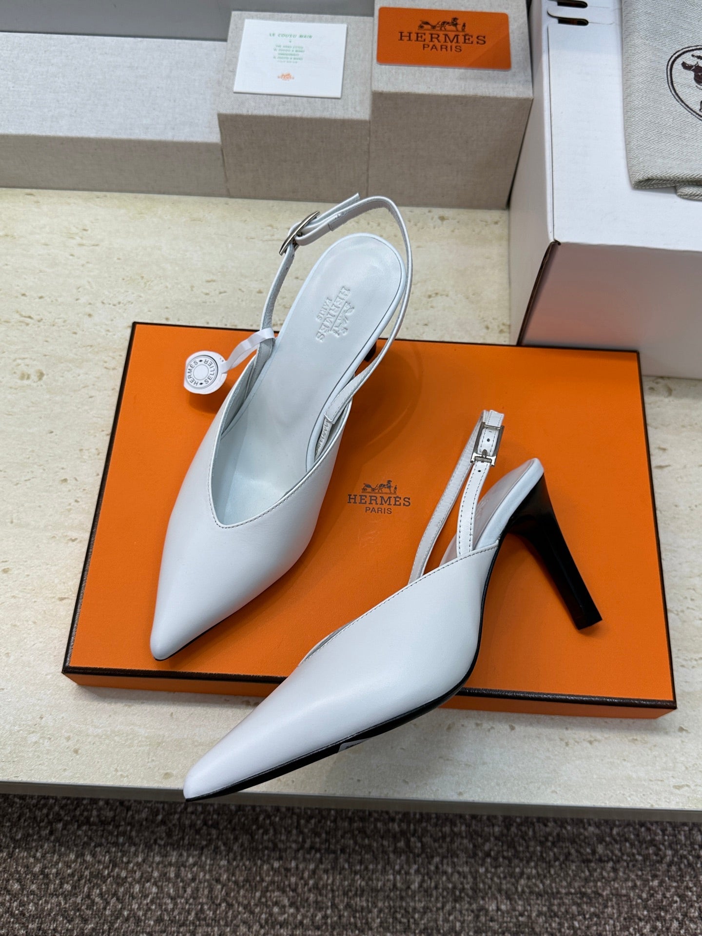 HM Nicoletta Slingback 9cm White Calfskin 830199