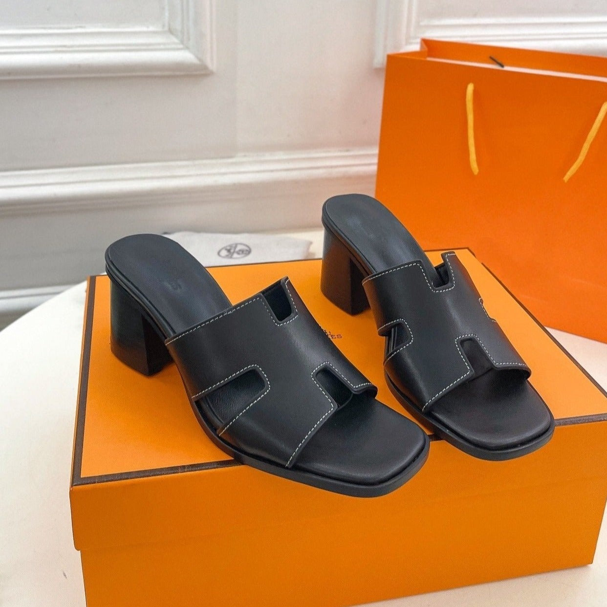 HELIA 60 SANDAL BLACK