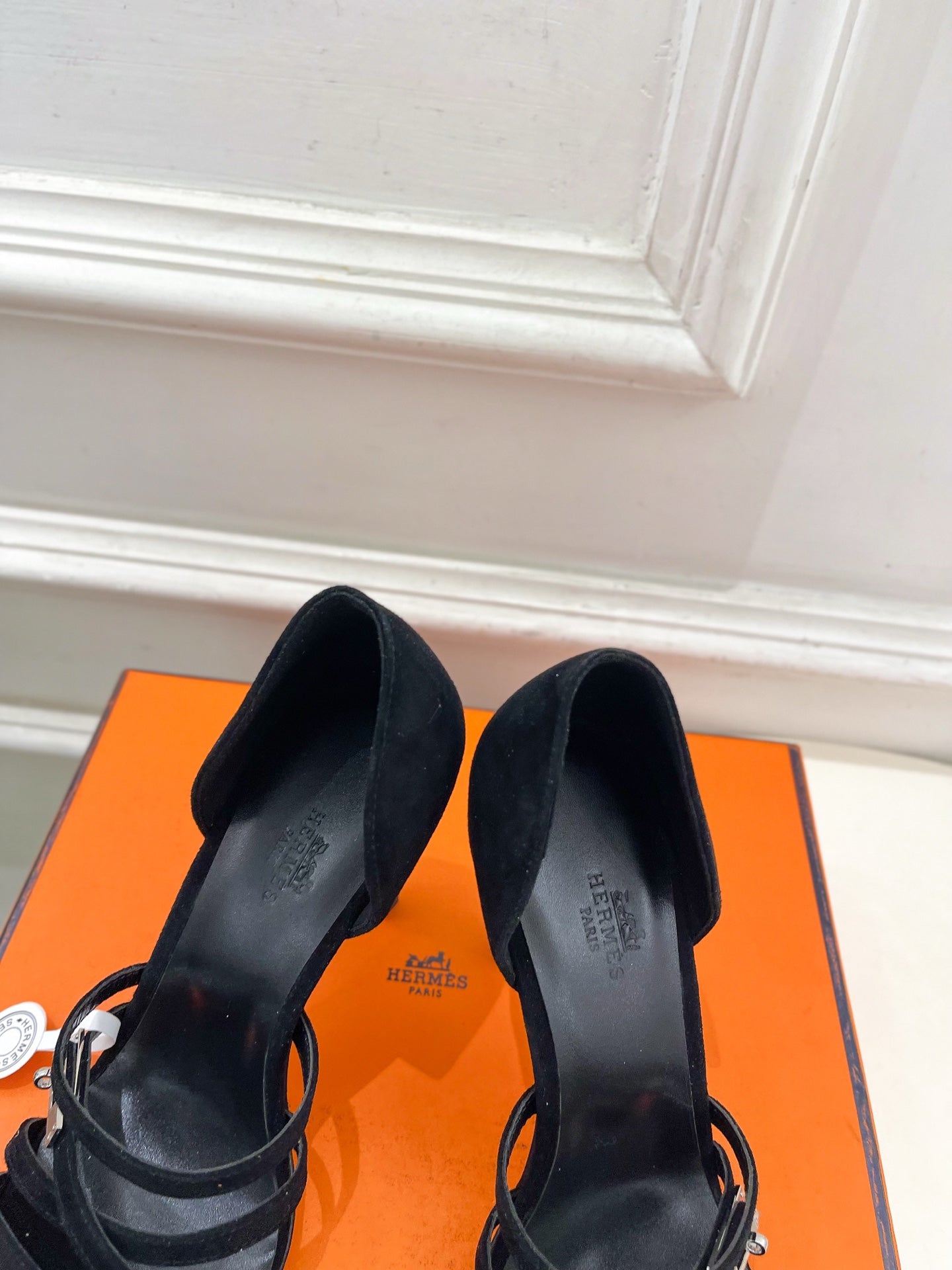 HM Lipstick 105 Sandals Black Suede 536142