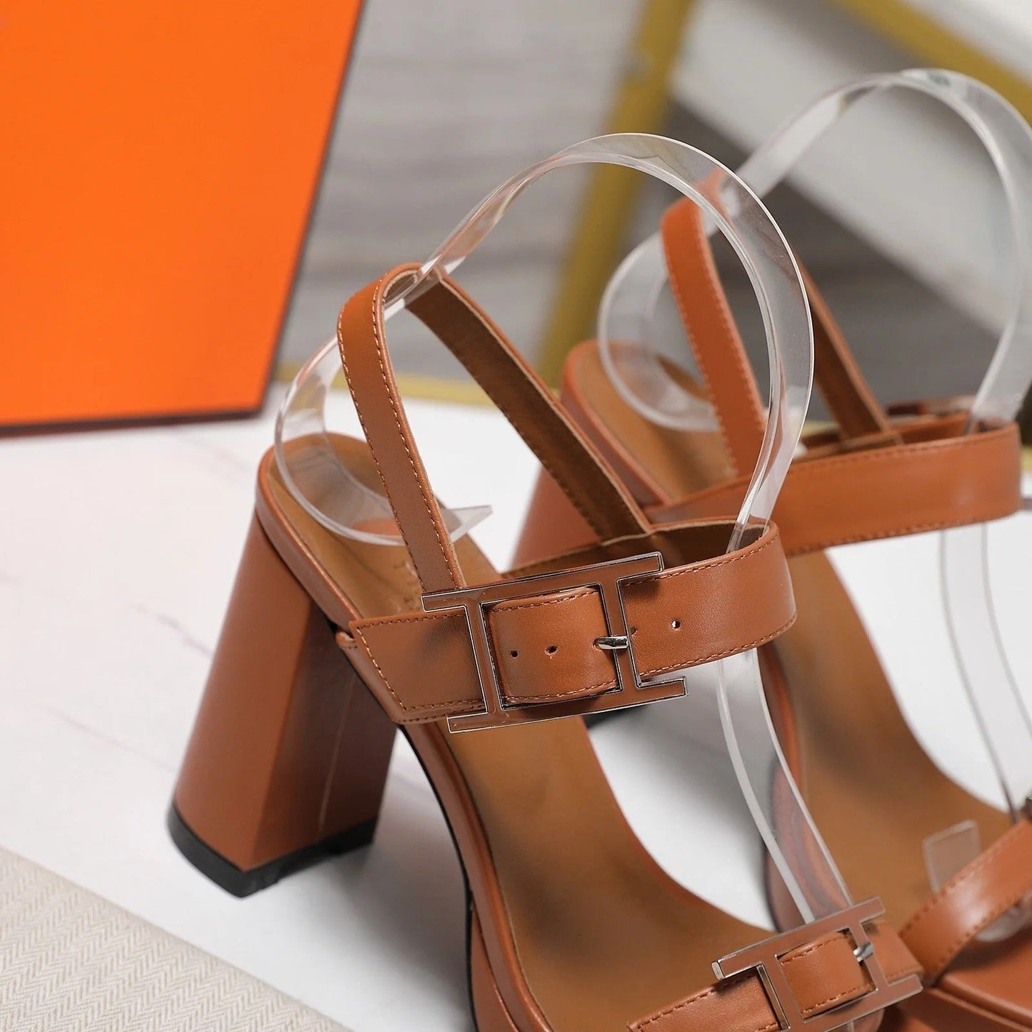 HM 26ss Platform High-Heeled Sandals Brown Sheepskin 601216