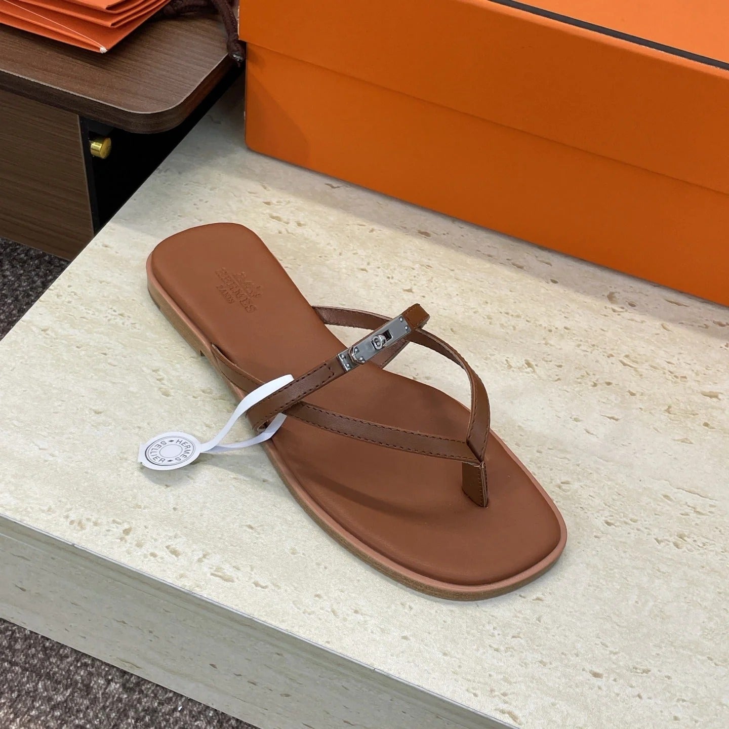 HM 26ss Kelly Sliver Buckle Slipper Brown Calfskin 607155