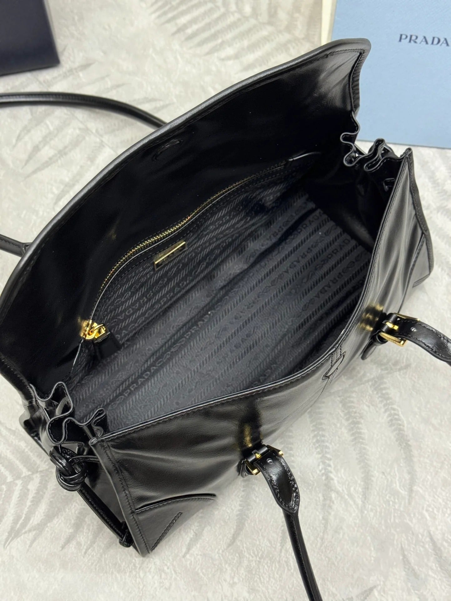 Prada 2026 Bonnie Bag 24cm Gray Leather