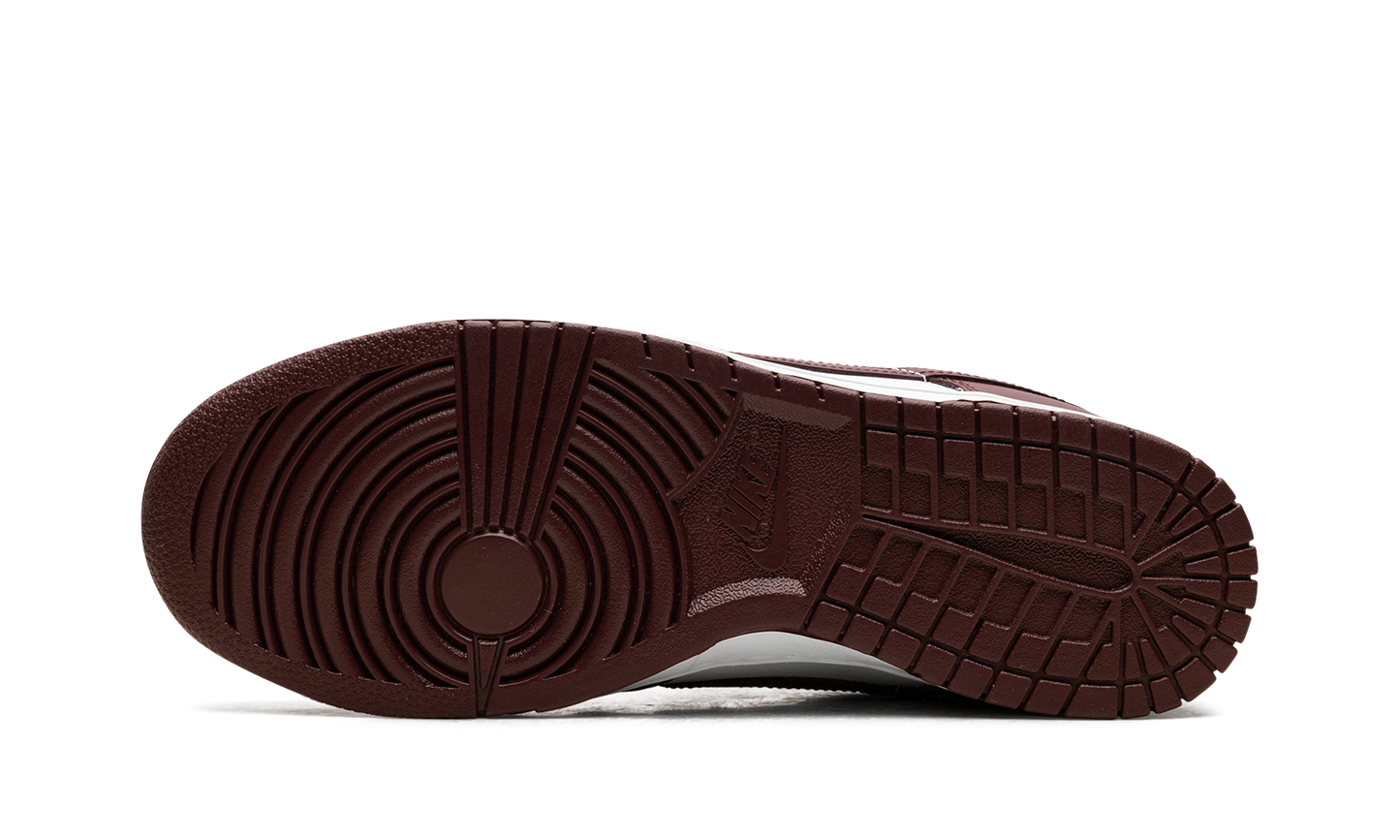 Dunk Low Retro "Redwood" DV0833 115