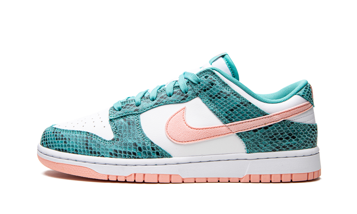 Dunk Low "Snakeskin Washed Teal Bleached Coral" DR8577 300
