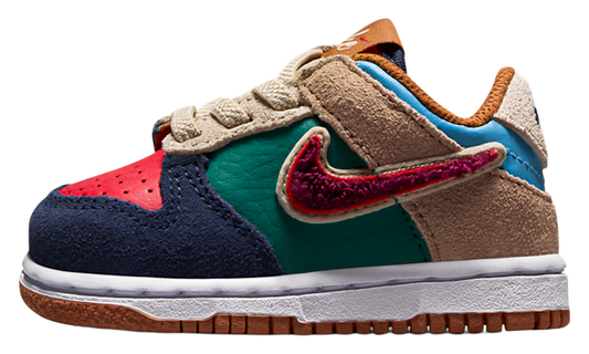Dunk Low TD "Midnight Navy / Green Noise / Linen / Speed Red" IV6200 410