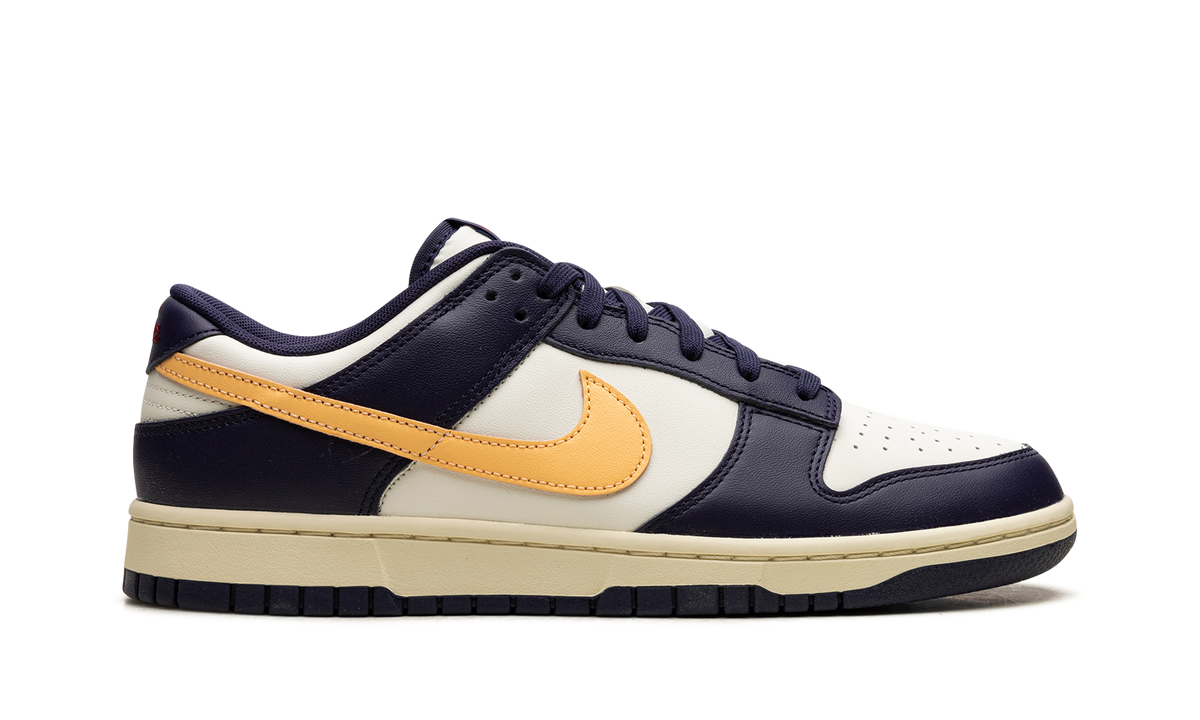 Dunk Low "From Nike, To You - Navy" FV8106 181