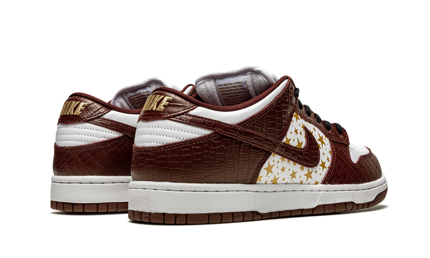 SB Dunk Low "Supreme - Stars - Barkroot Brown" DH3228 103