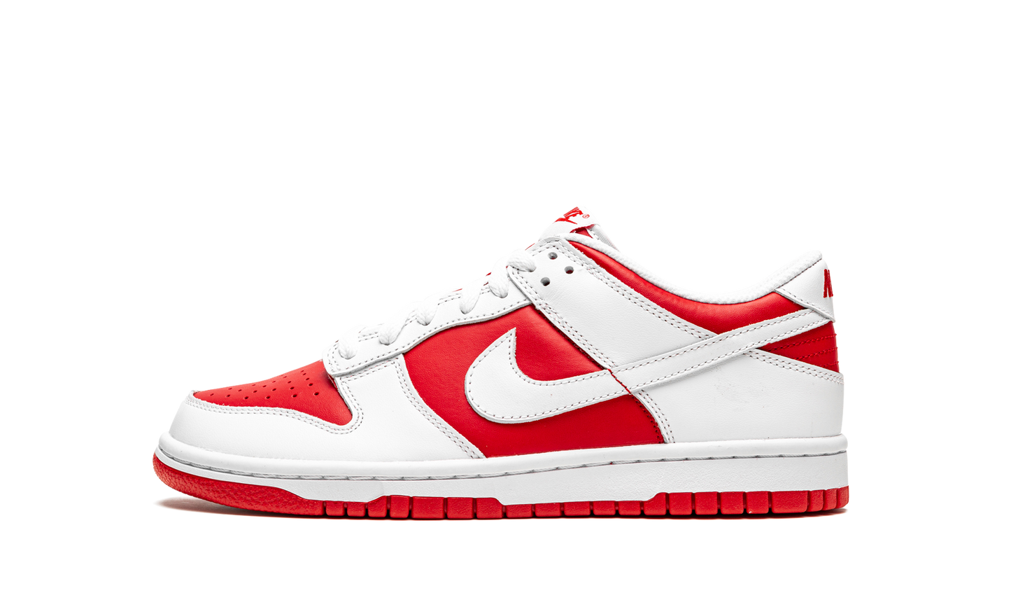 Dunk Low GS "White / University Red" CW1590 600