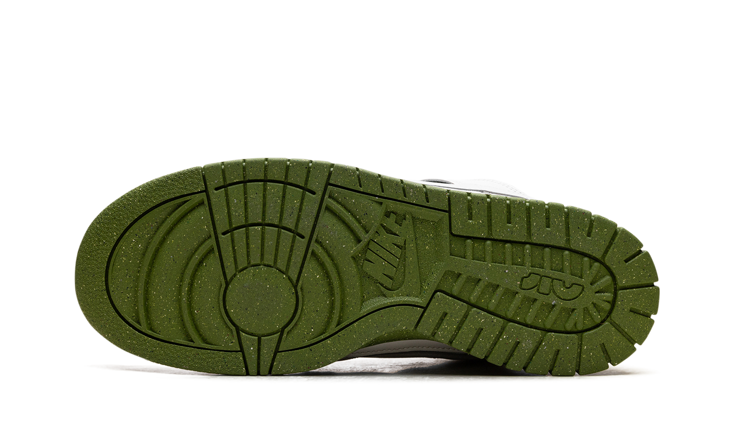 Dunk Low Jumbo "Phantom Chlorophyll" FJ4192 001