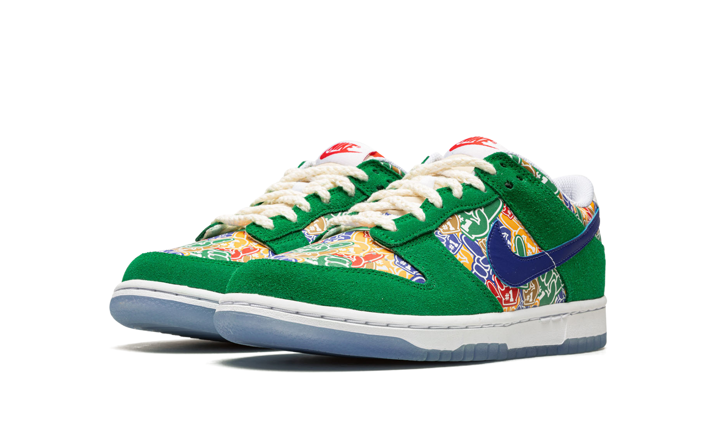 Dunk Low "Foam Finger GS" DZ5299 300