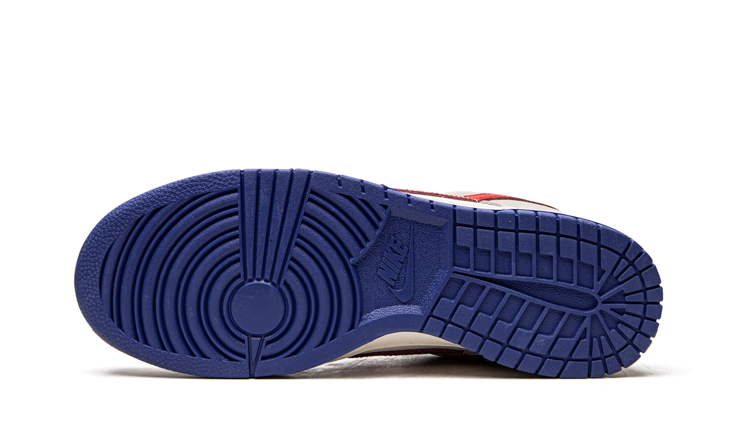 Dunk Low DV3497 001
