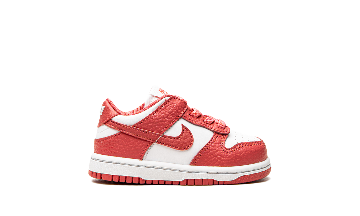Dunk Low "Archaeo Pink" DC9562 111