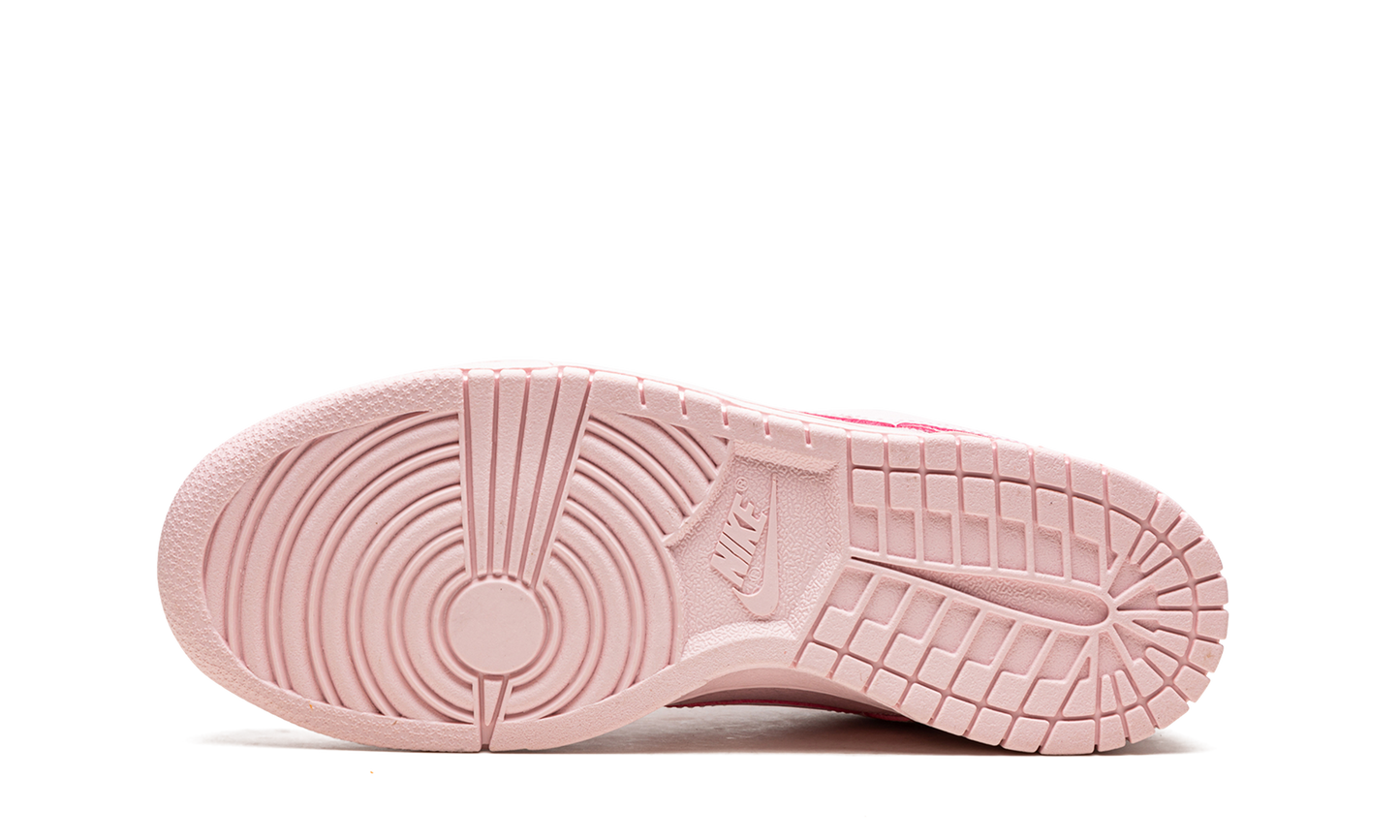 Dunk Low "Prism Pink" 921803 601
