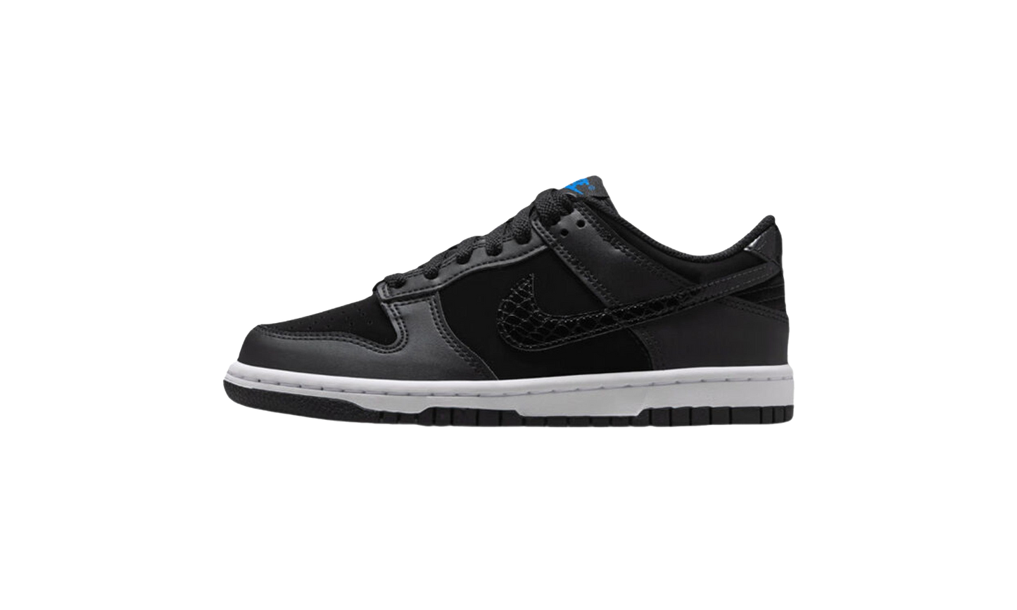 Dunk Low SE GS "Black Croc" FV7472 001