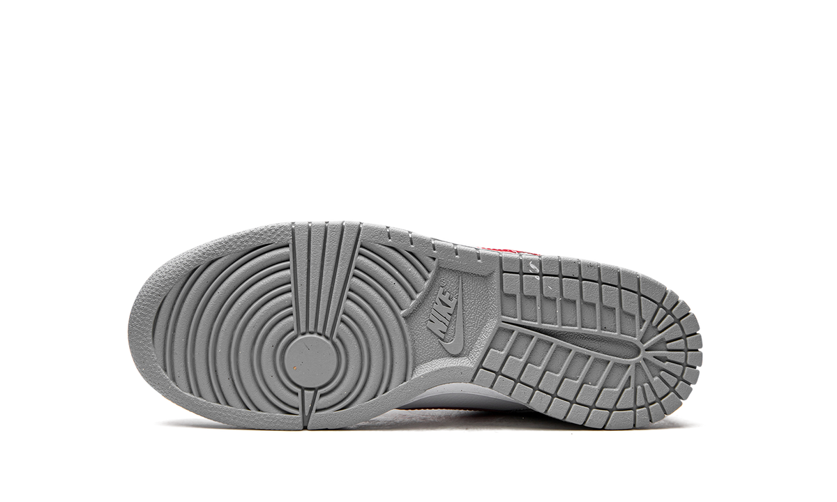 DUNK LOW GS "White / Grey / Red" DV7149 001