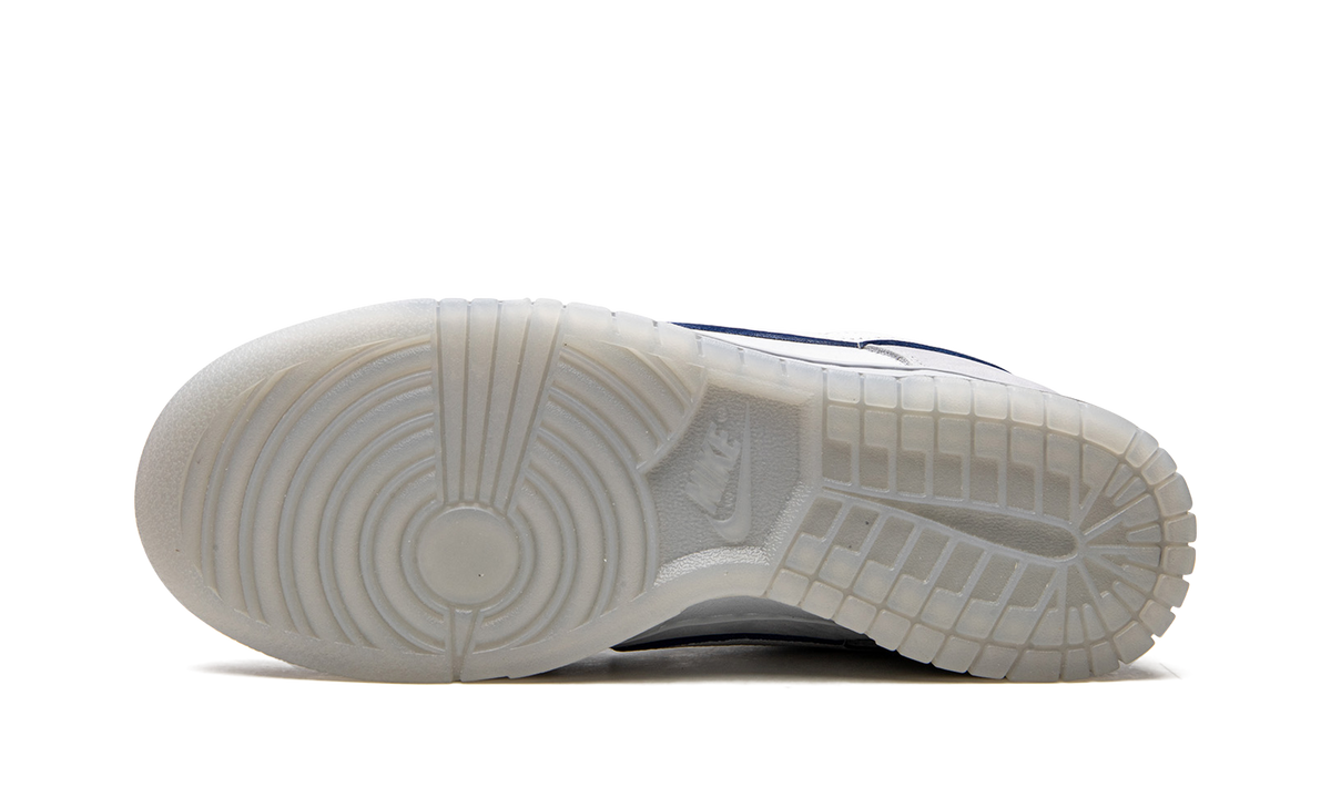 Dunk Low "Wolf Grey / Pure Platinum" DX3722 001