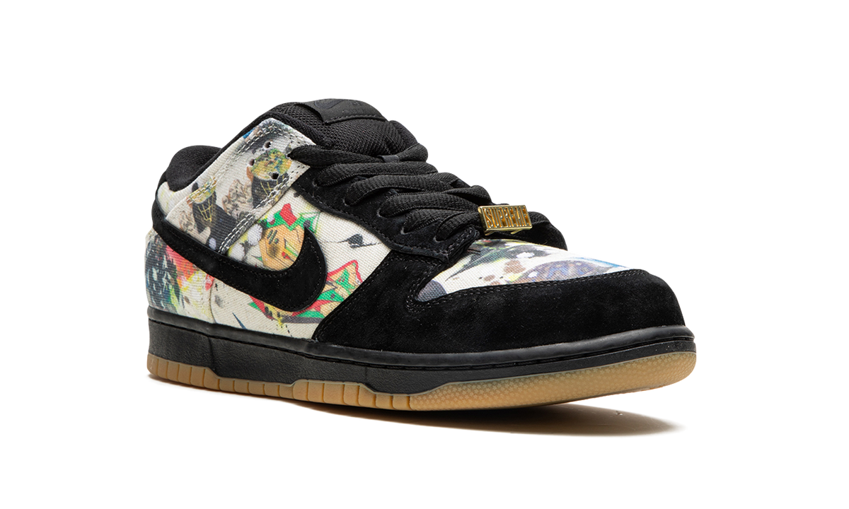SB Dunk Low "Supreme - Rammellzee" FD8778 001