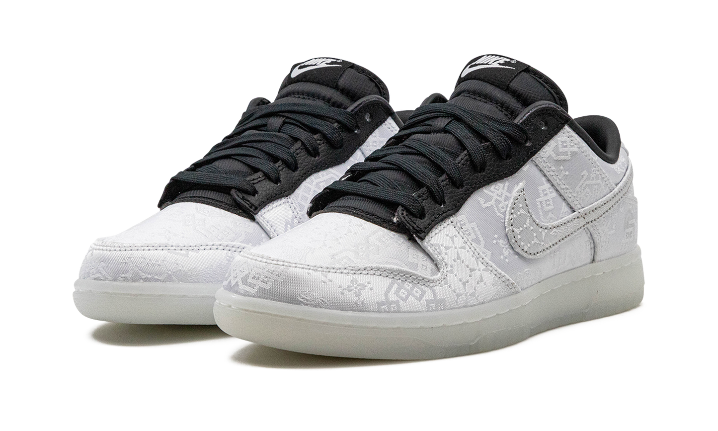 Dunk Low "Fragment Design - Clot" FN0315 110