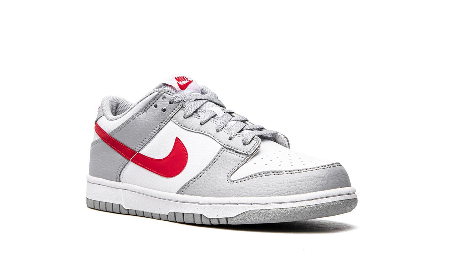 DUNK LOW GS "White / Grey / Red" DV7149 001