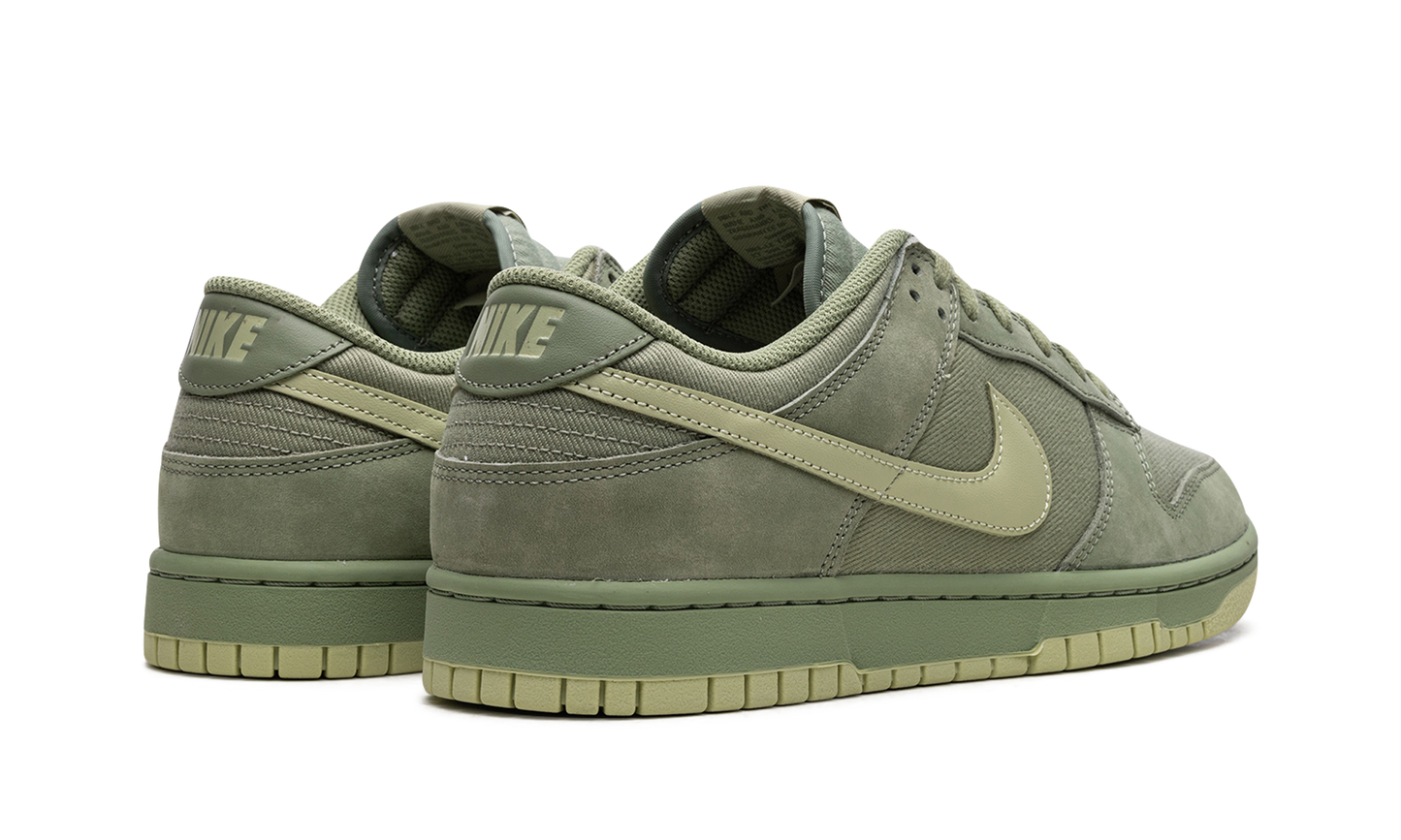 Dunk Low "Oil Green" FB8895 300