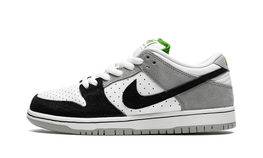 SB Dunk Low Pro "Chlorophyll" BQ6817 011